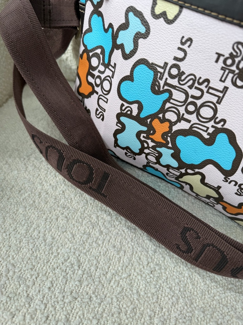 TOUS Kaos Multicolor Teddy Crossbody Bag - Picture 4 of 10